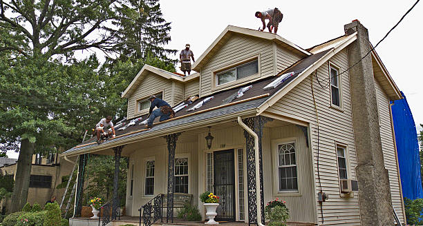 Best Storm Damage Roof Repair  in Mante, CA